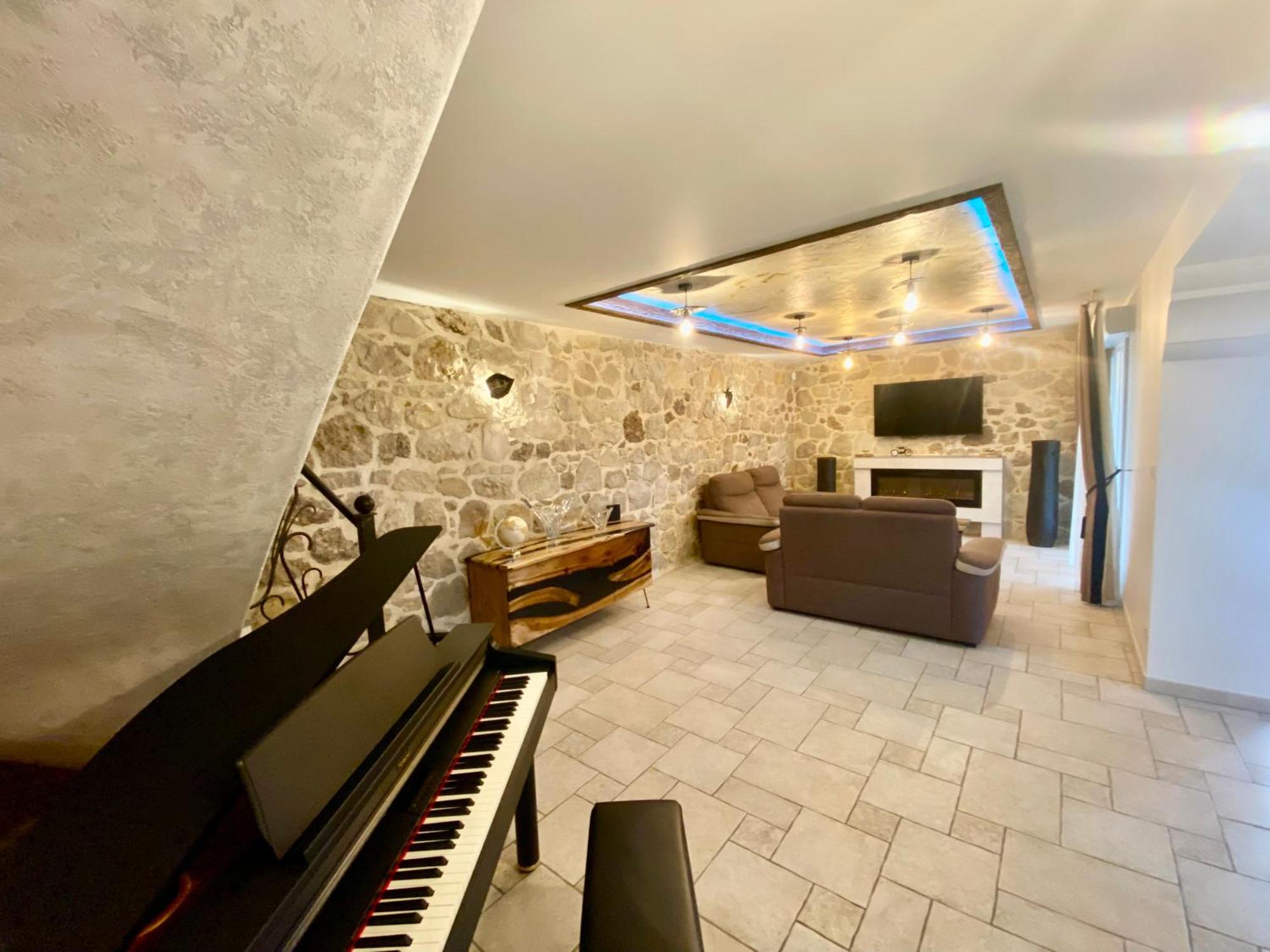 Villa - Марсель Экстерьер фото